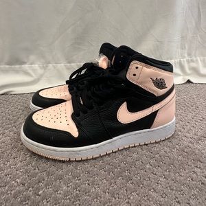 Air Jordan 1 Retro High OG Bubblegum